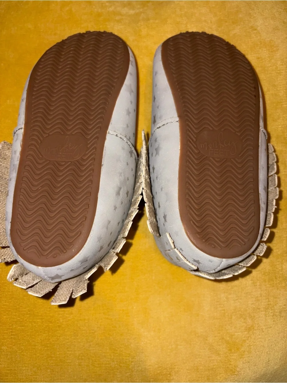 Monkey Feet Light Gray Star Moccasins